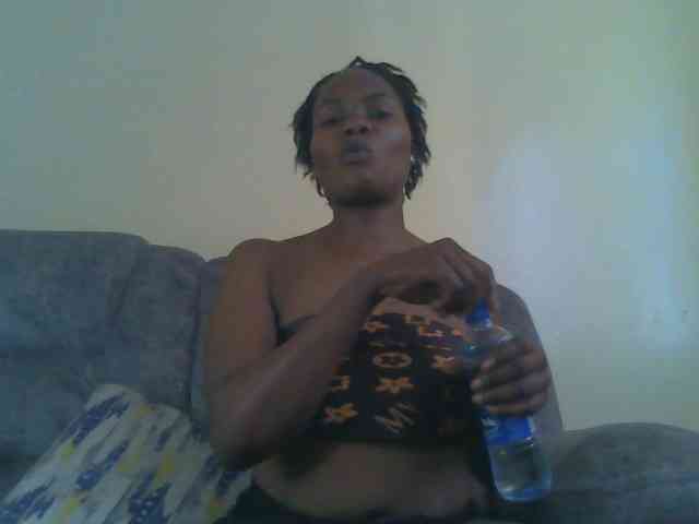 Sexyebony11 webcam