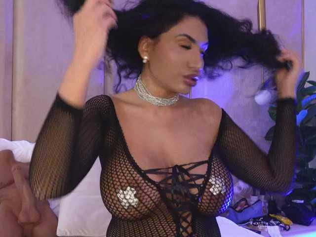 DeniseTaylor live cam on BongaCams