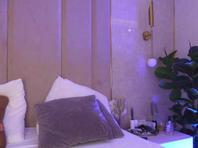 DeniseTaylor live cam on BongaCams