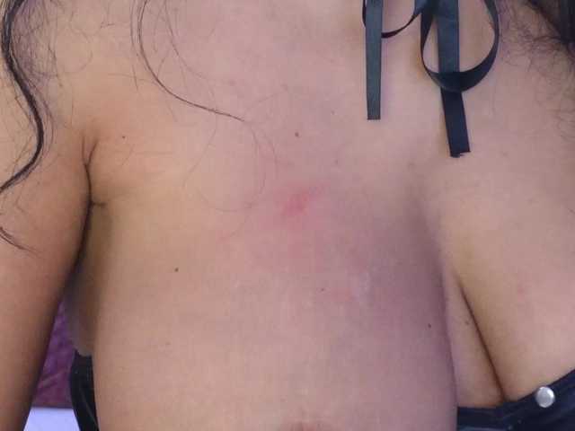 DeniseTaylor live cam on BongaCams