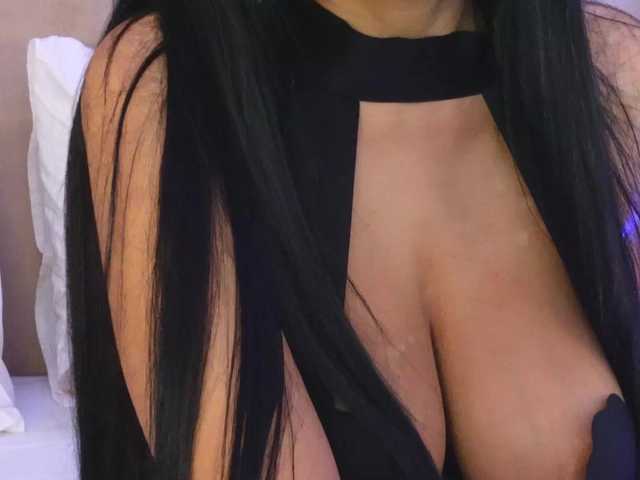 DeniseTaylor live cam on BongaCams