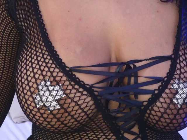 DeniseTaylor live cam on BongaCams
