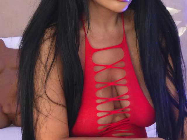 DeniseTaylor live cam on BongaCams