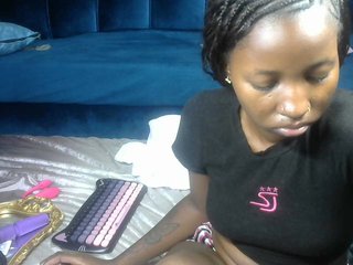 yourgirlcandy's Live Webcam