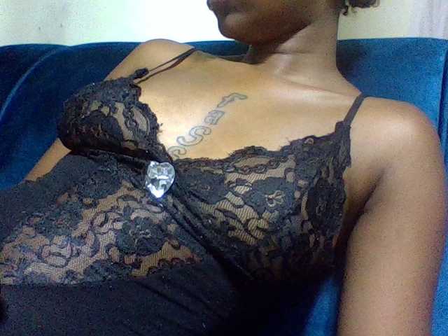yourgirlcandy live cam on BongaCams
