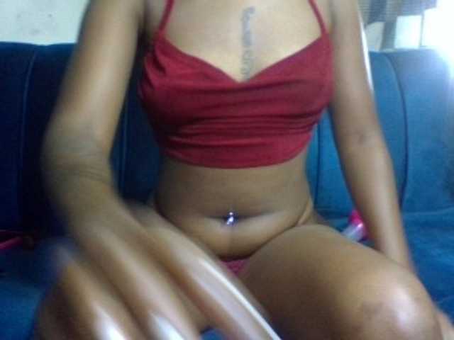 yourgirlcandy live cam on BongaCams