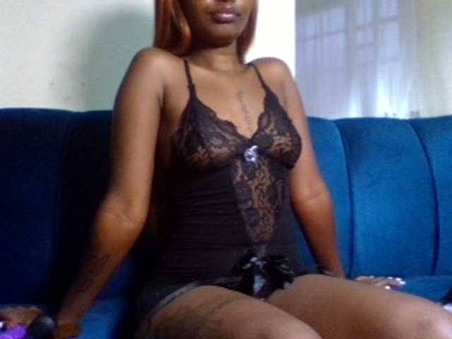 yourgirlcandy live cam on BongaCams