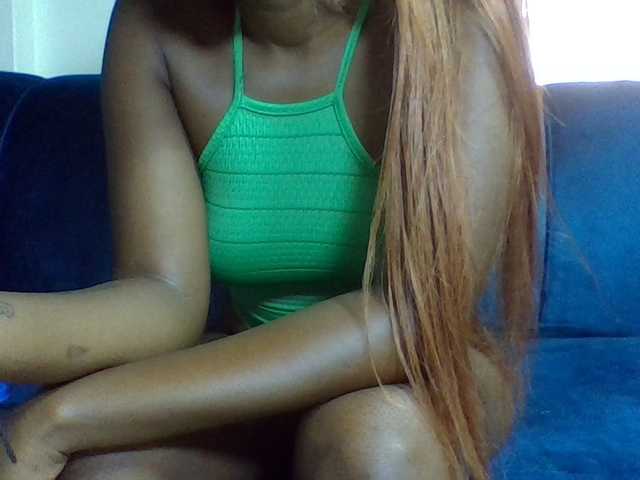 yourgirlcandy live cam on BongaCams