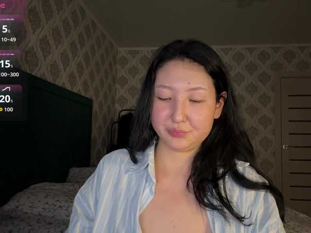 AmeliyaKim live cam on BongaCams