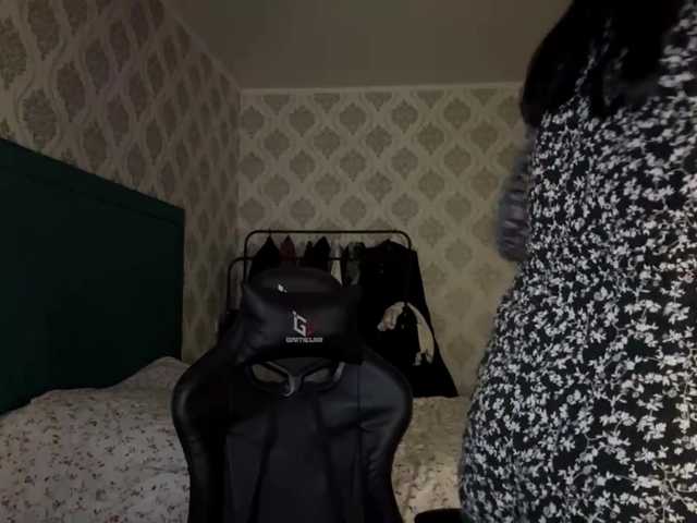 AmeliyaKim live cam on BongaCams