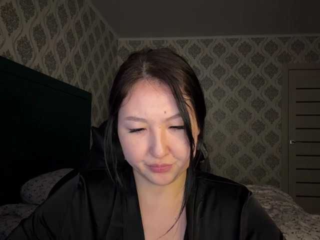 AmeliyaKim live cam on BongaCams