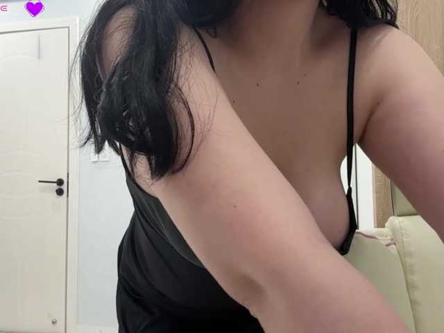 AmeliyaKim live cam on BongaCams
