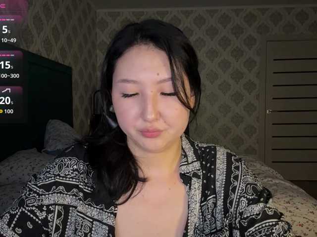 AmeliyaKim live cam on BongaCams