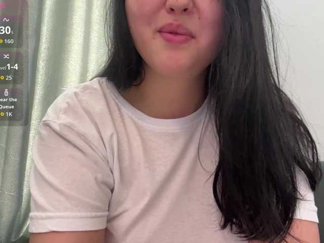 AmeliyaKim live cam on BongaCams