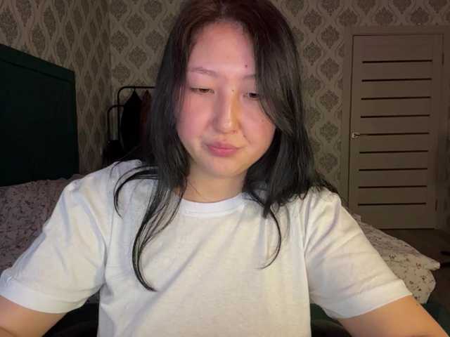AmeliyaKim live cam on BongaCams