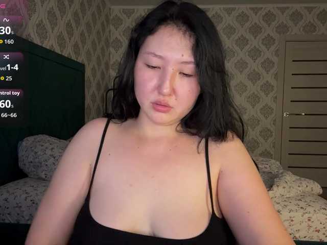 AmeliyaKim live cam on BongaCams