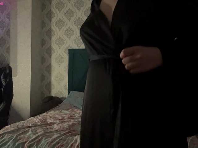AmeliyaKim live cam on BongaCams