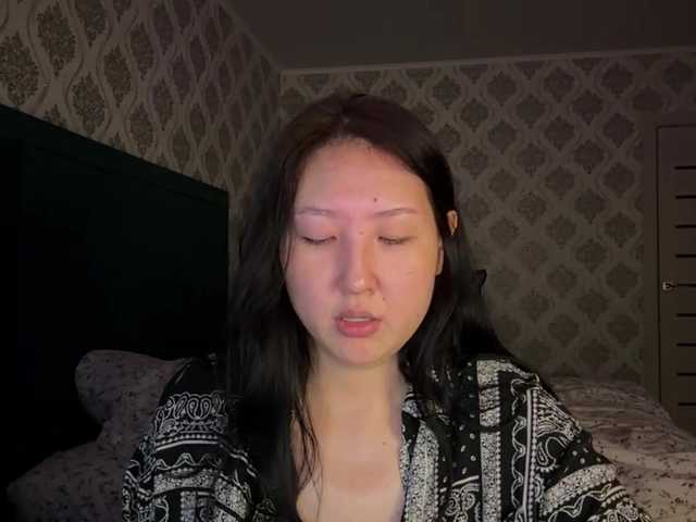 AmeliyaKim live cam on BongaCams