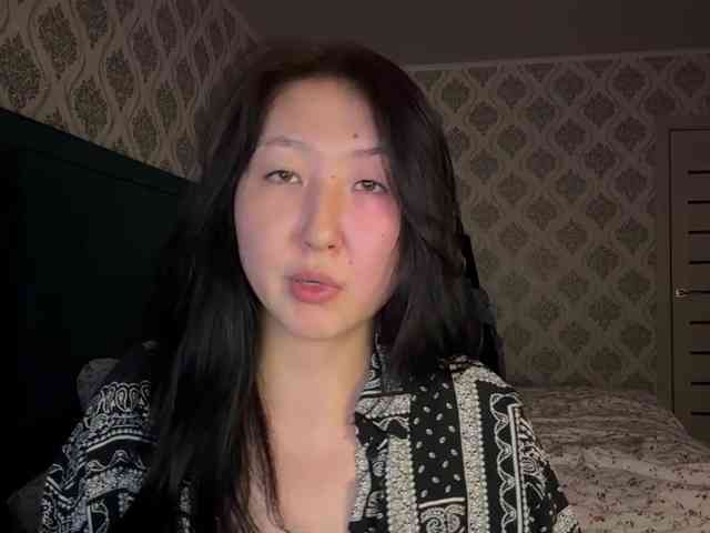 AmeliyaKim Live Webcam on BongaCams