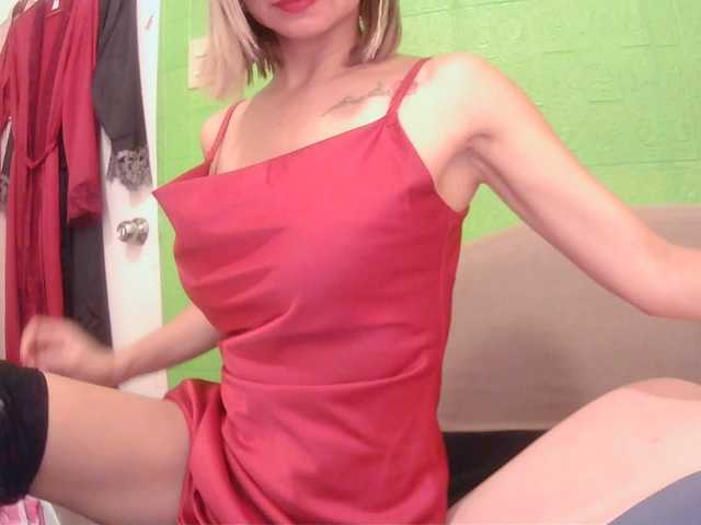 Camgirl26 live cam on BongaCams