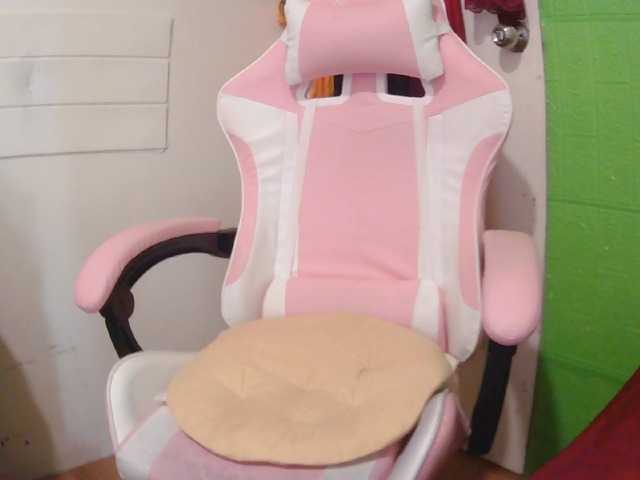 Camgirl26 live cam on BongaCams
