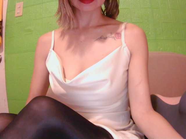 Camgirl26 live webcam show