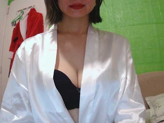 Camgirl26 live cam on BongaCams