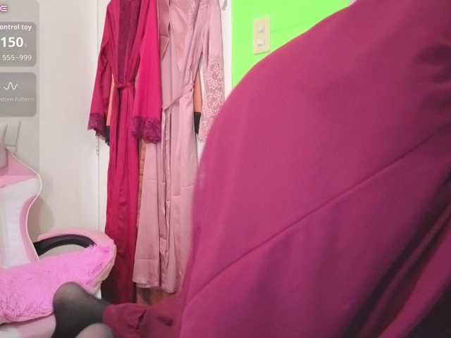 Camgirl26 live cam on BongaCams