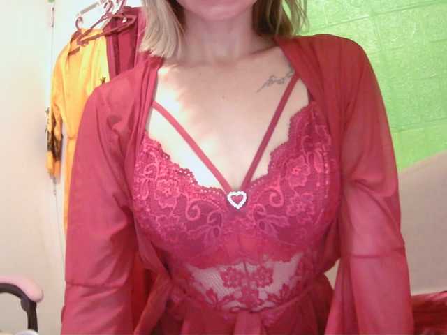 CamsAdrianna