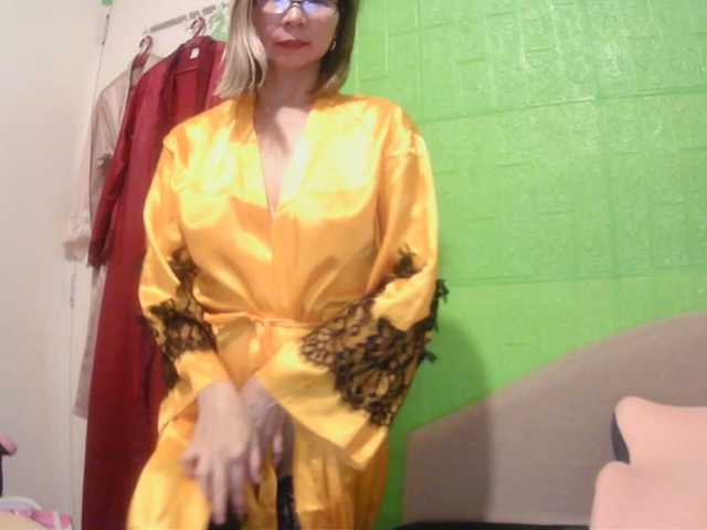 Camgirl26 live cam on BongaCams