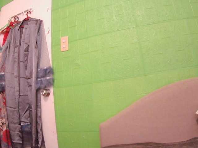 Camgirl26 live cam on BongaCams