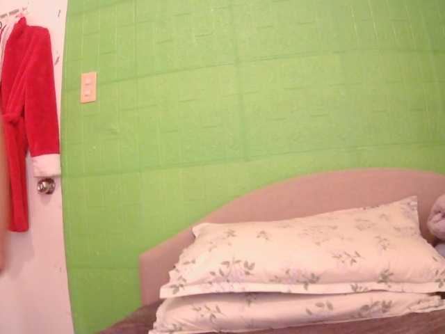 Camgirl26 live cam on BongaCams