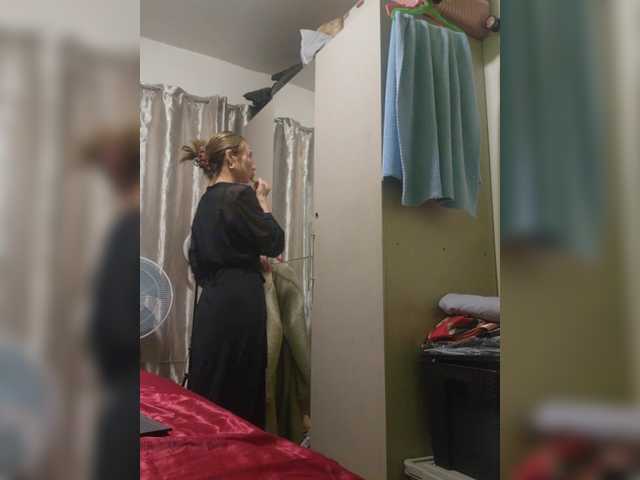 Camgirl26 live cam on BongaCams
