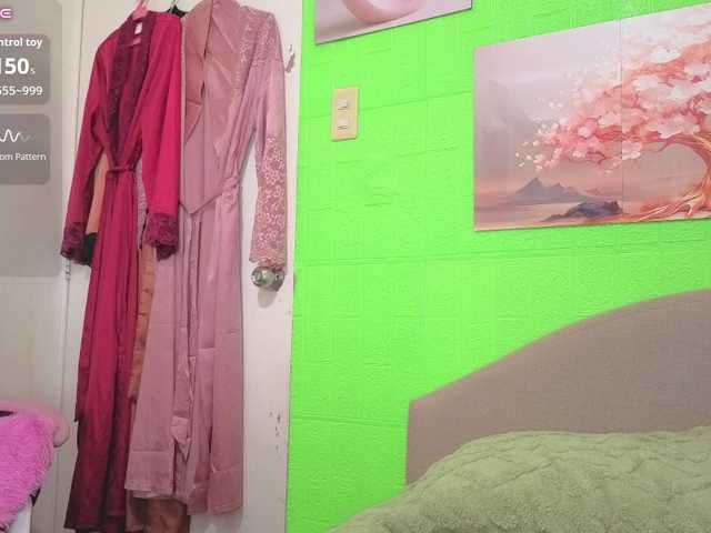 Camgirl26 live cam on BongaCams