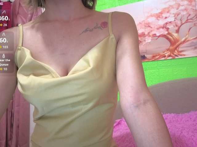 Camgirl26 live cam on BongaCams