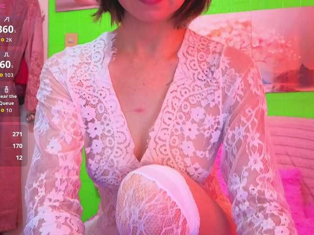 Camgirl26 — live female cam