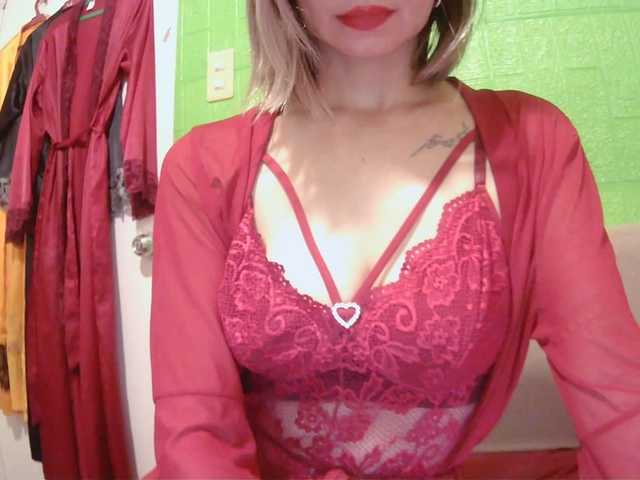 CamsAdrianna