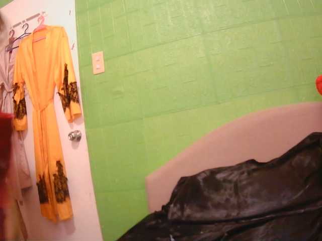 Camgirl26 live webcam show