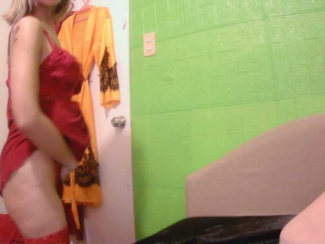 Camgirl26 live cam on BongaCams