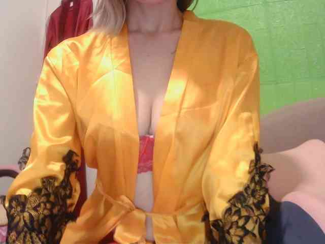 xxAsianBitch69xx webcam