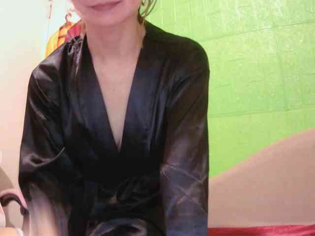 CamsAdrianna webcam