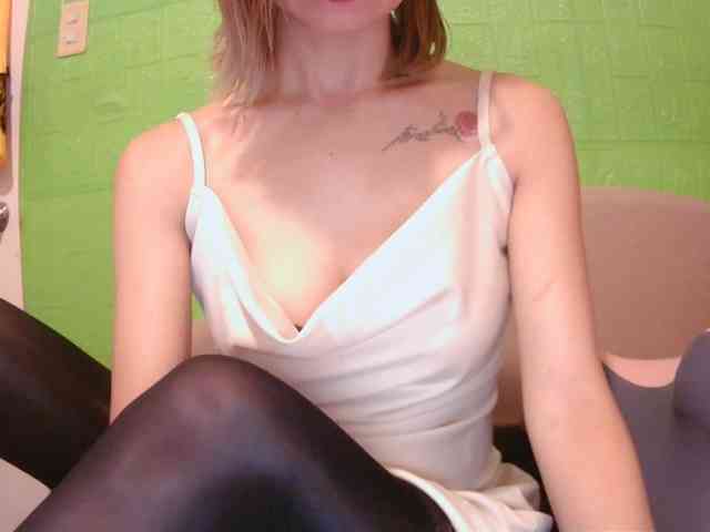 xxAsianBitch69xx webcam