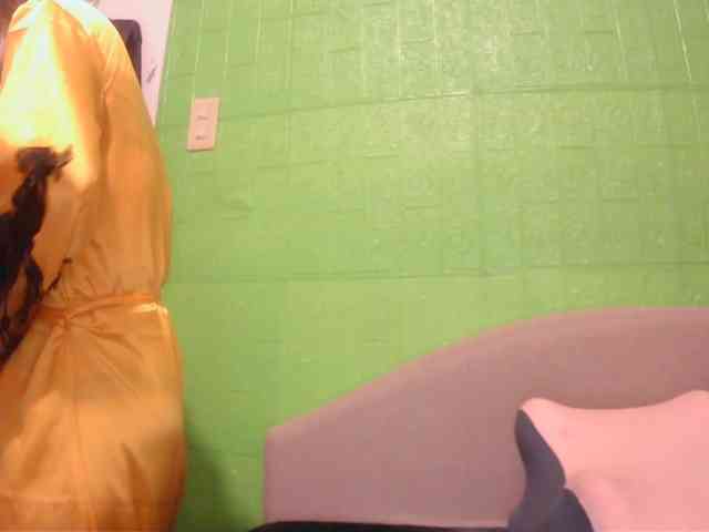 xxAsianBitch69xx webcam