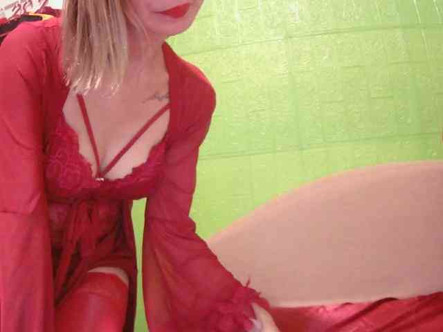 CamsAdrianna webcam