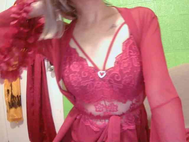 CamsAdrianna webcam