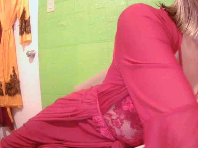xxAsianBitch69xx webcam