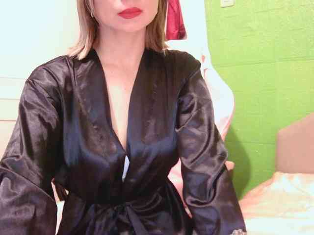 LivesAdrianna