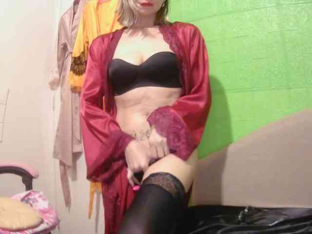 xxAsianBitch69xx webcam