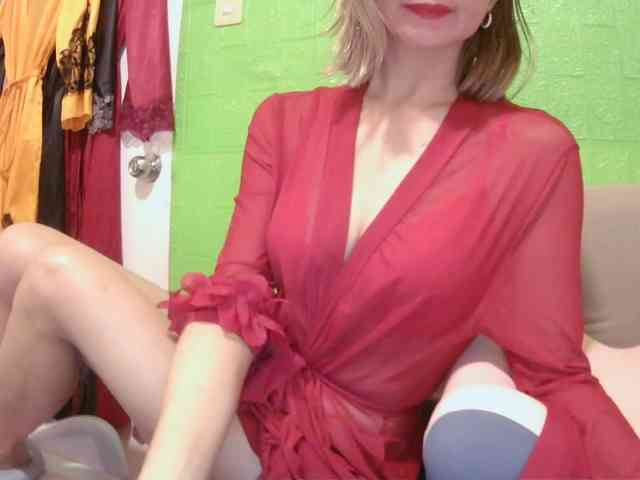 AsianBitch69 webcam