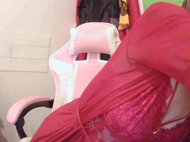 CamsAdrianna webcam